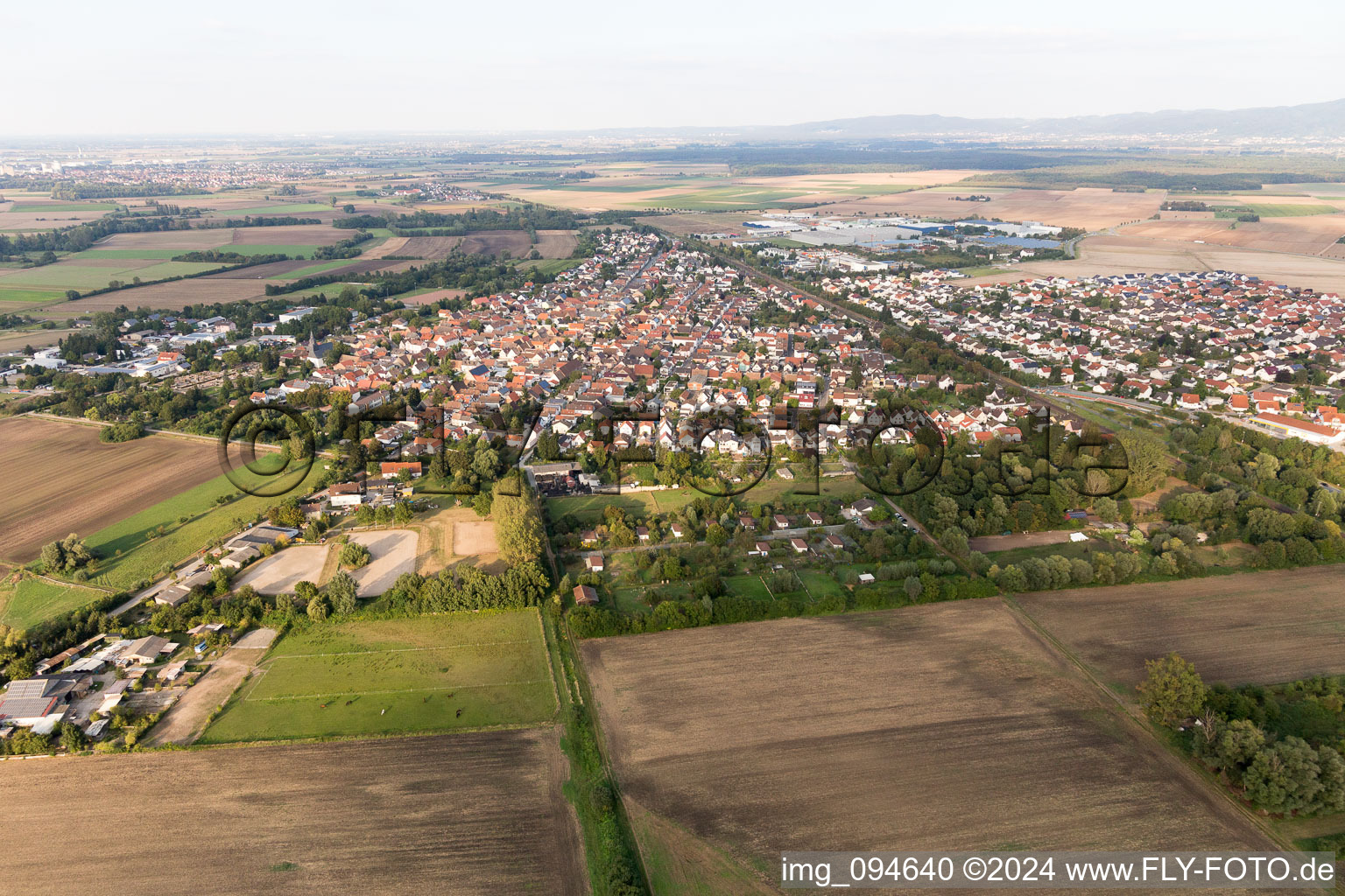 Groß-Rohrheim dans le département Hesse, Allemagne d'en haut