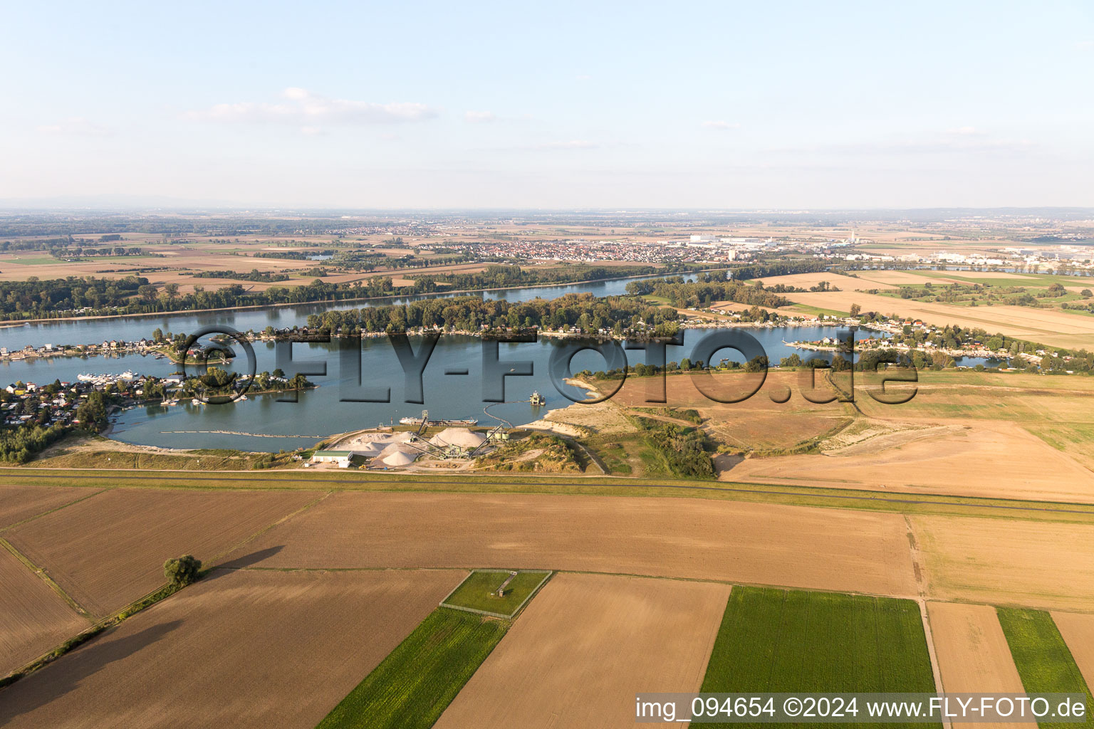 Zone de maisons de week-end Eicher See à Hamm Am Rhein à Eich dans le département Rhénanie-Palatinat, Allemagne vue d'en haut