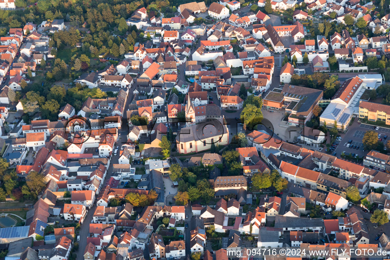 Nieder-Olm dans le département Rhénanie-Palatinat, Allemagne d'en haut