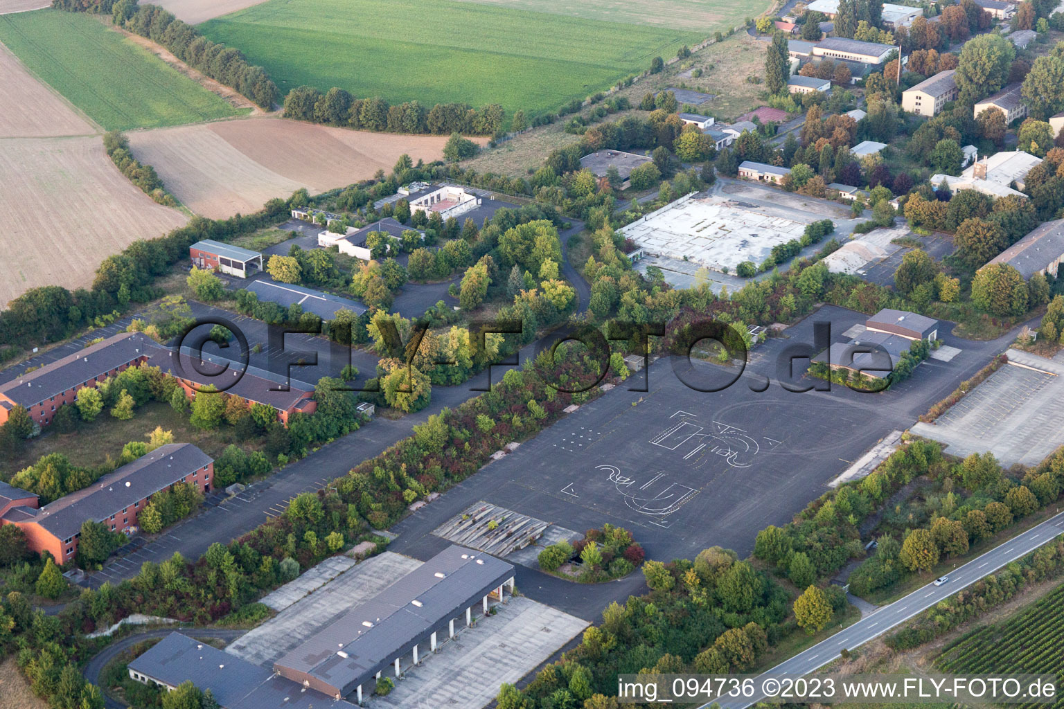 Vue aérienne de Parc Rhin-Selz à Nierstein dans le département Rhénanie-Palatinat, Allemagne