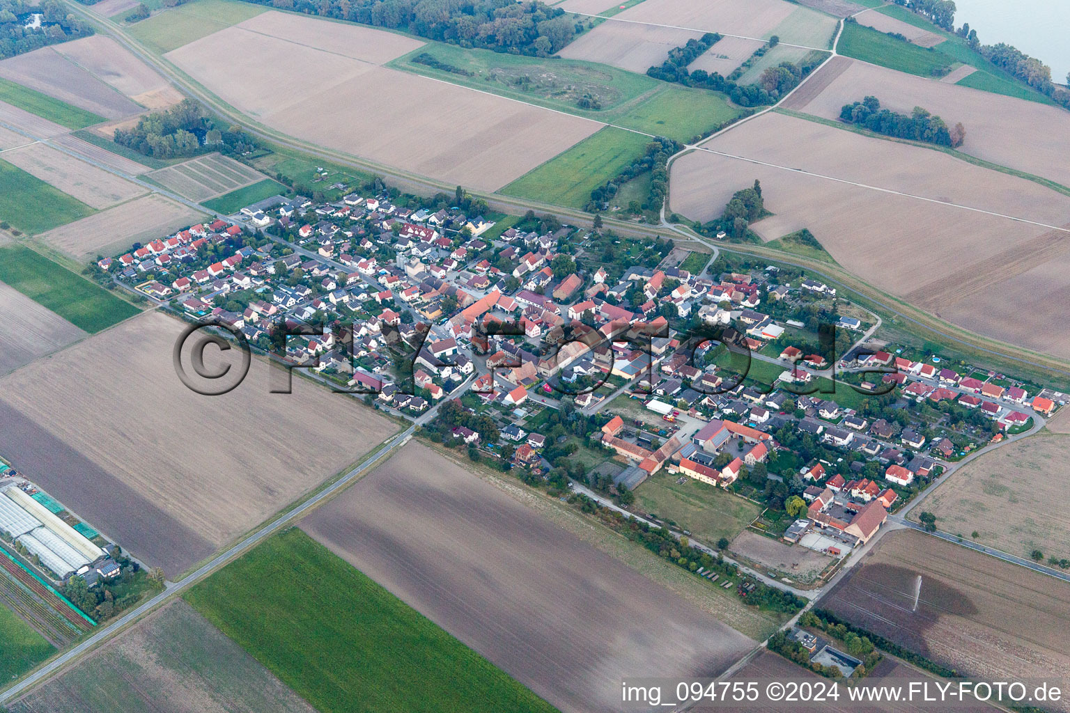 Quartier Ibersheim in Worms dans le département Rhénanie-Palatinat, Allemagne hors des airs