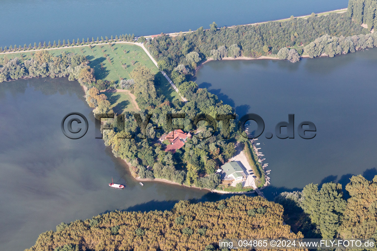 Photographie aérienne de Restaurant L'Île Rott sur le Rhin à Linkenheim-Hochstetten dans le département Bade-Wurtemberg, Allemagne