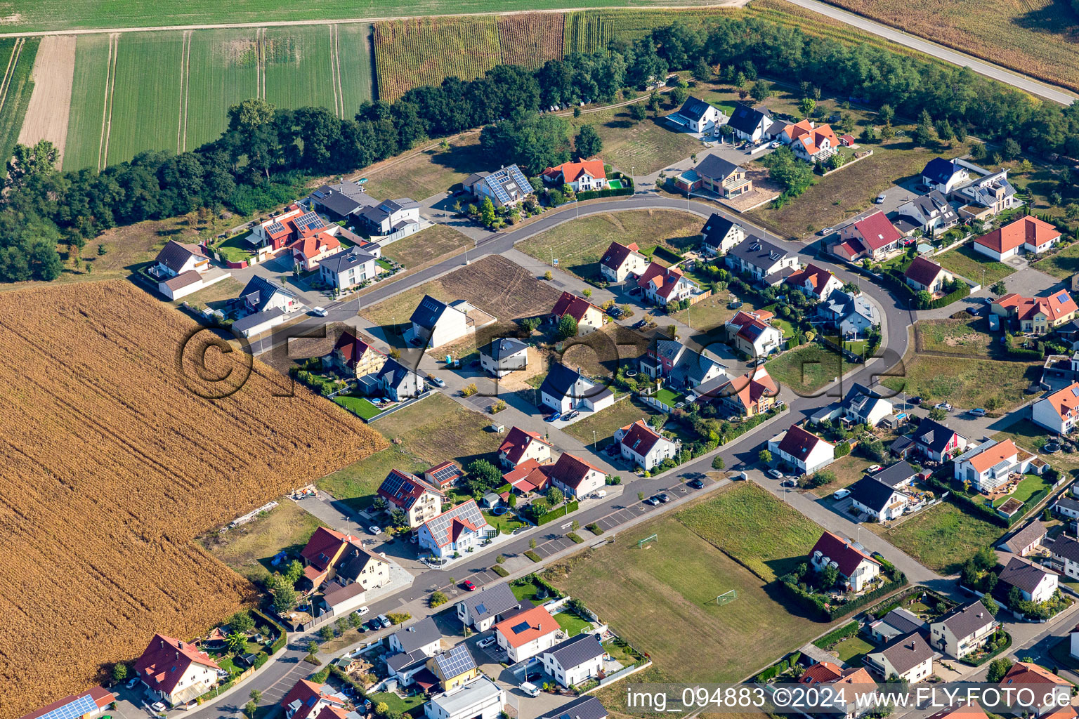 Vue oblique de Quartier Hardtwald in Neupotz dans le département Rhénanie-Palatinat, Allemagne