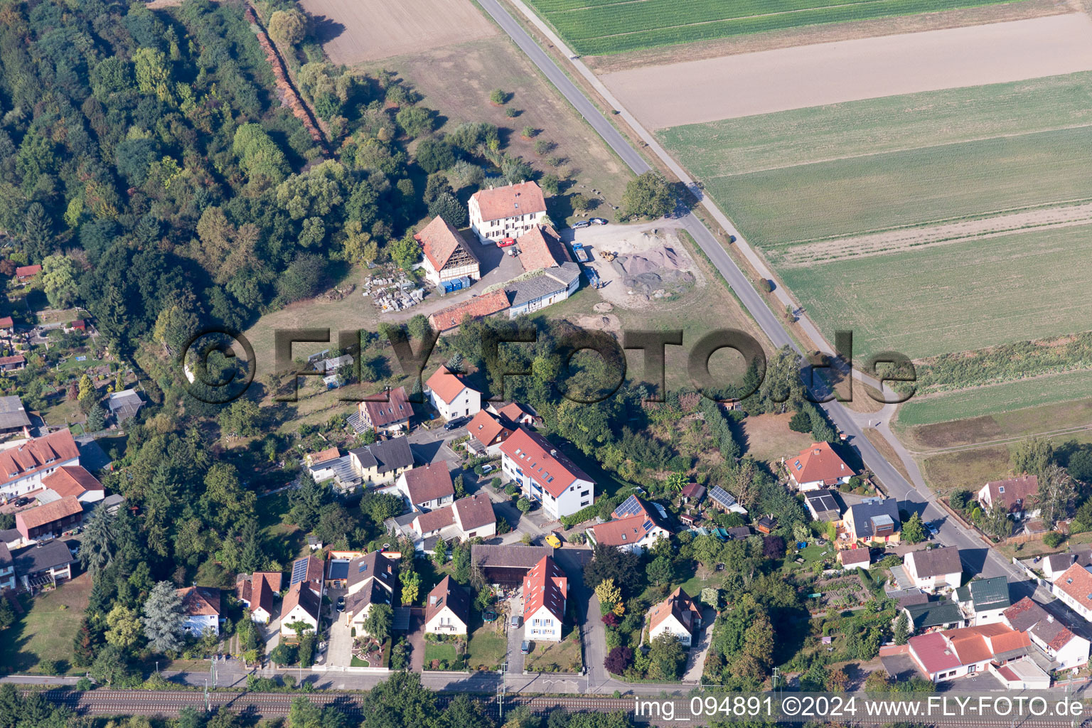 Image drone de Rheinzabern dans le département Rhénanie-Palatinat, Allemagne