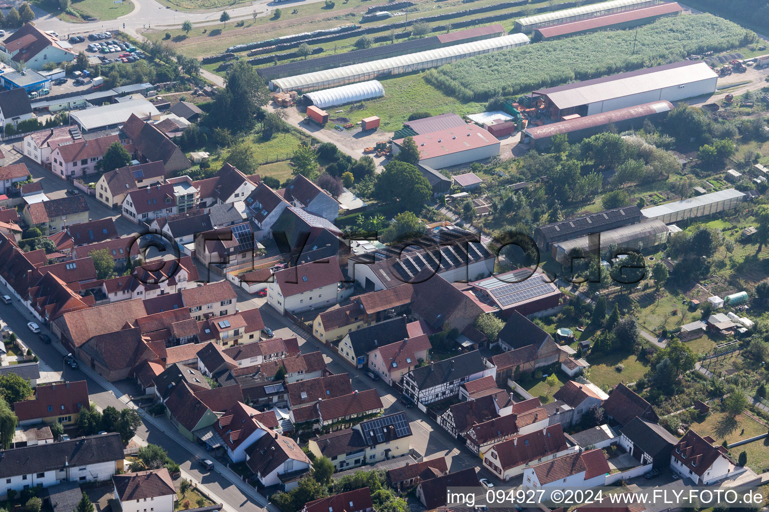 Kandel dans le département Rhénanie-Palatinat, Allemagne depuis l'avion