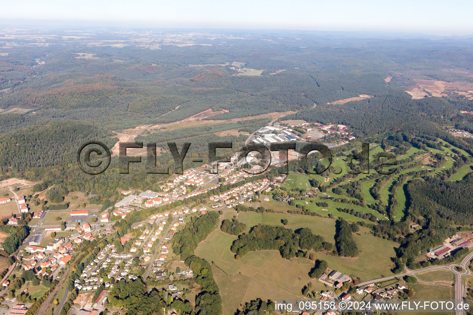 Enregistrement par drone de Bitche dans le département Moselle, France