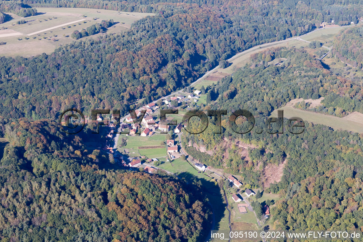 Vue aérienne de Bousseviller dans le département Moselle, France