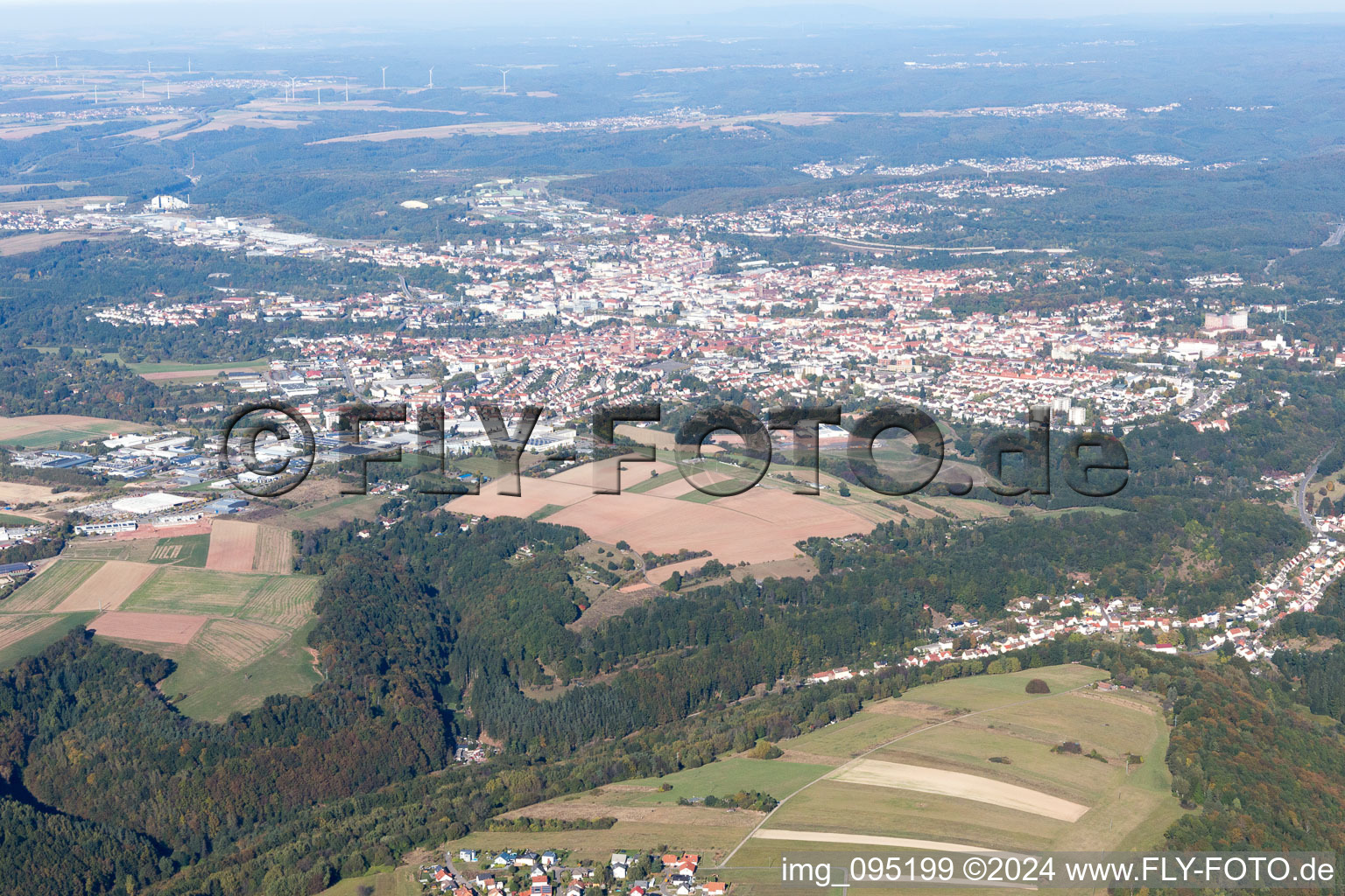 Vue aérienne de Obersimten dans le département Rhénanie-Palatinat, Allemagne