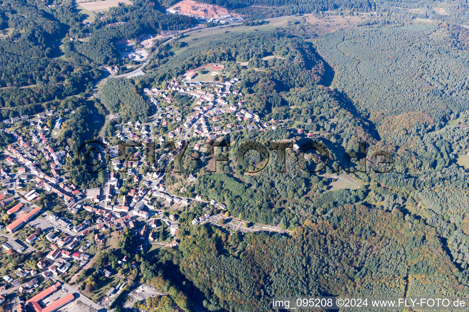 Lemberg dans le département Rhénanie-Palatinat, Allemagne d'en haut