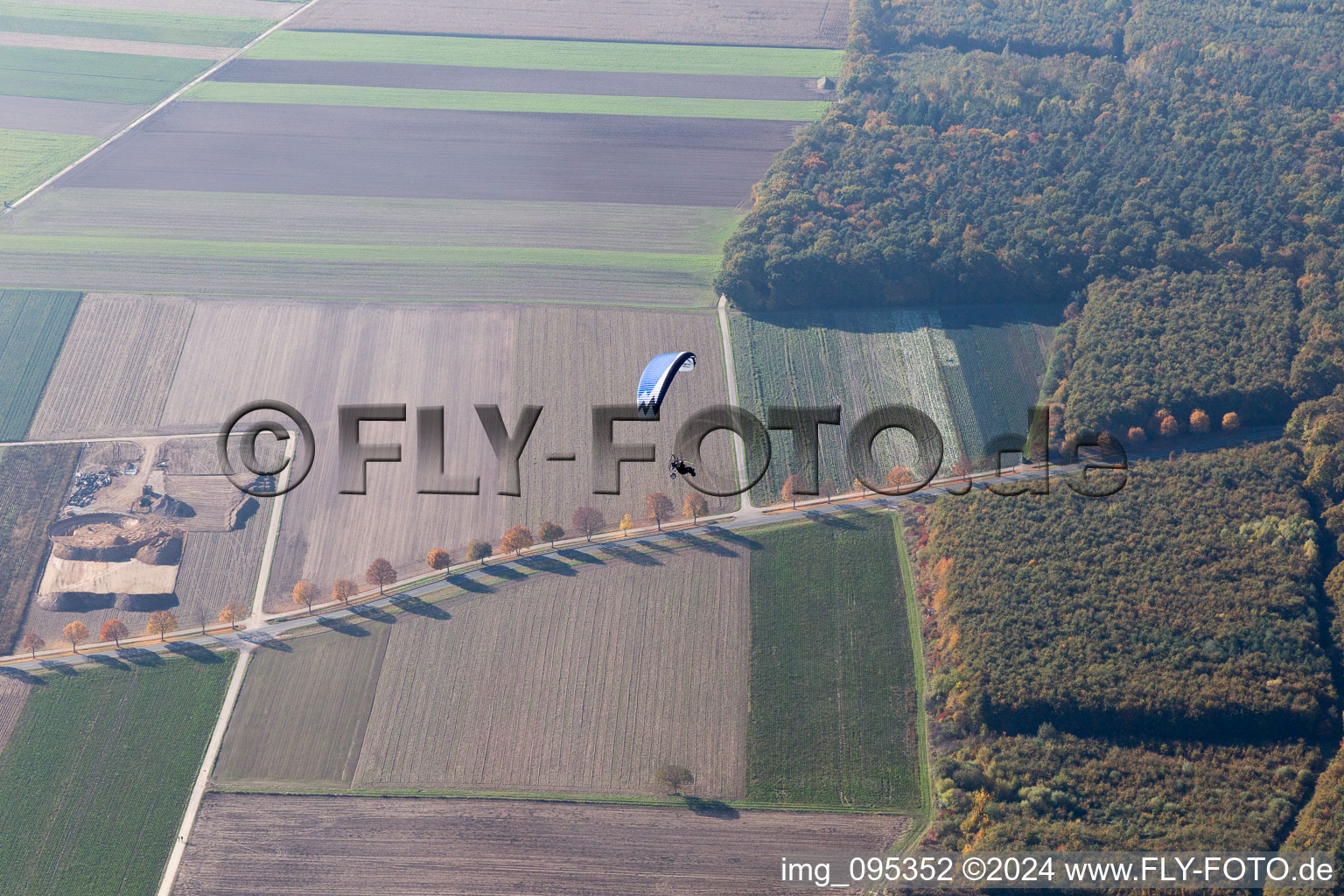 Hatzenbühl dans le département Rhénanie-Palatinat, Allemagne vue du ciel