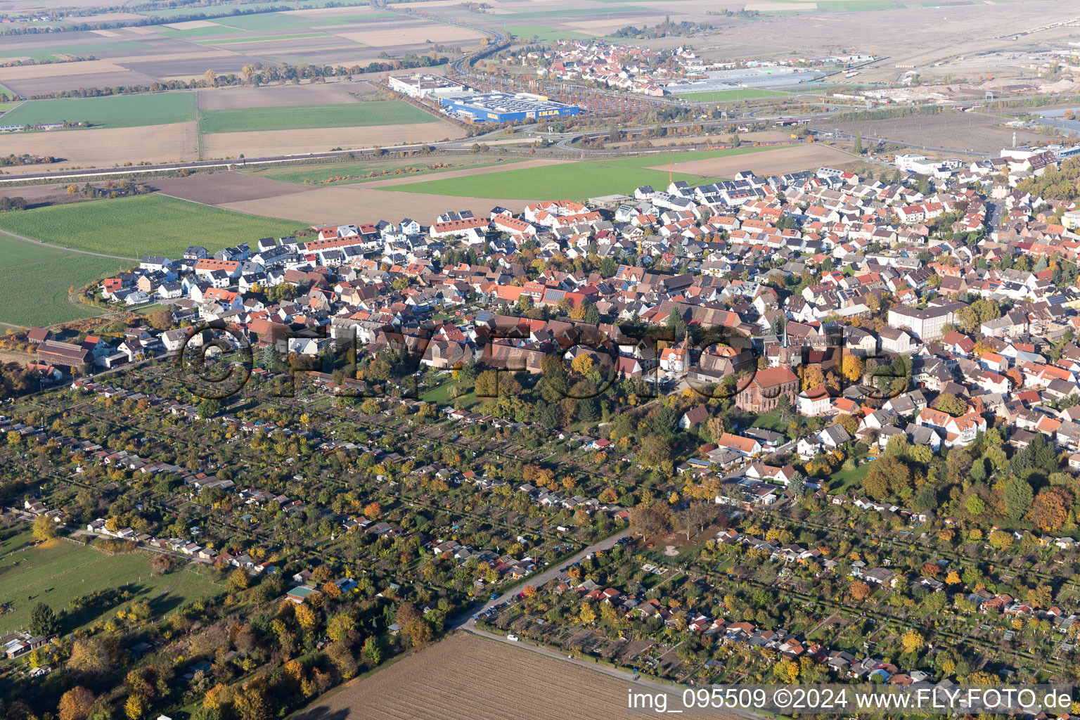 Quartier Sandhofen in Mannheim dans le département Bade-Wurtemberg, Allemagne hors des airs