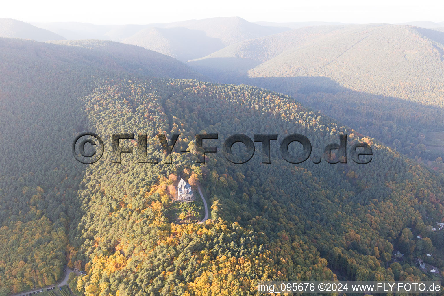 Gleisweiler dans le département Rhénanie-Palatinat, Allemagne vue d'en haut