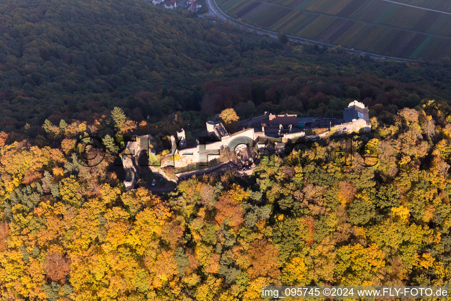 Image drone de Madenbourg à Eschbach dans le département Rhénanie-Palatinat, Allemagne