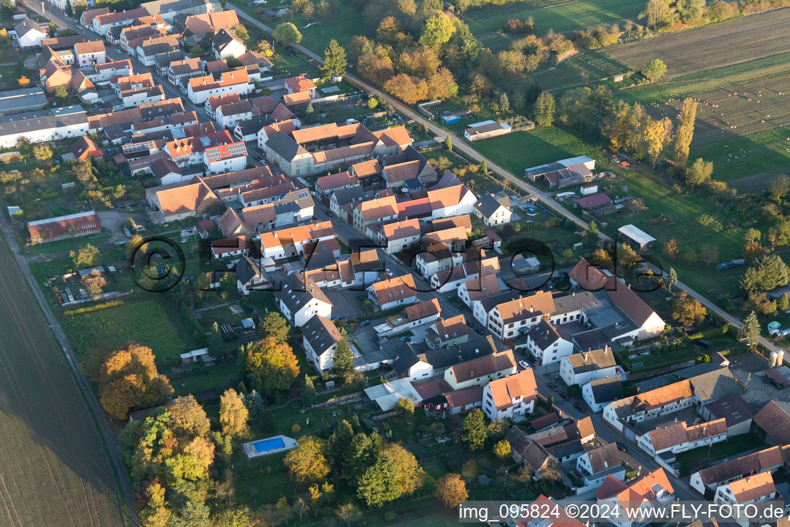 Image drone de Sarrestr à Kandel dans le département Rhénanie-Palatinat, Allemagne