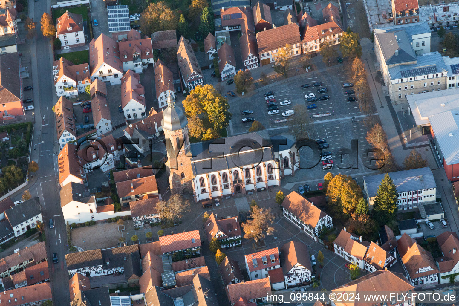 Kandel dans le département Rhénanie-Palatinat, Allemagne depuis l'avion