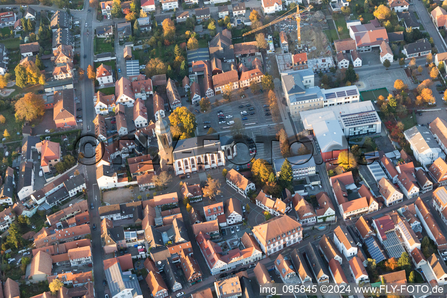 Vue d'oiseau de Kandel dans le département Rhénanie-Palatinat, Allemagne