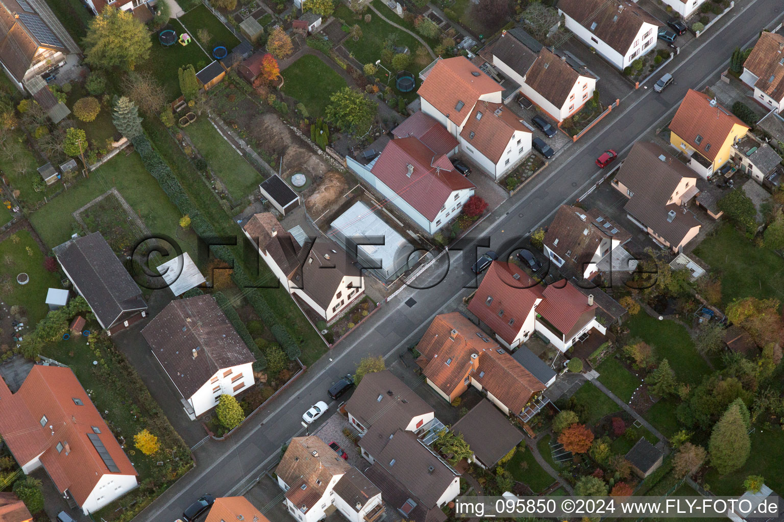 Kandel dans le département Rhénanie-Palatinat, Allemagne du point de vue du drone