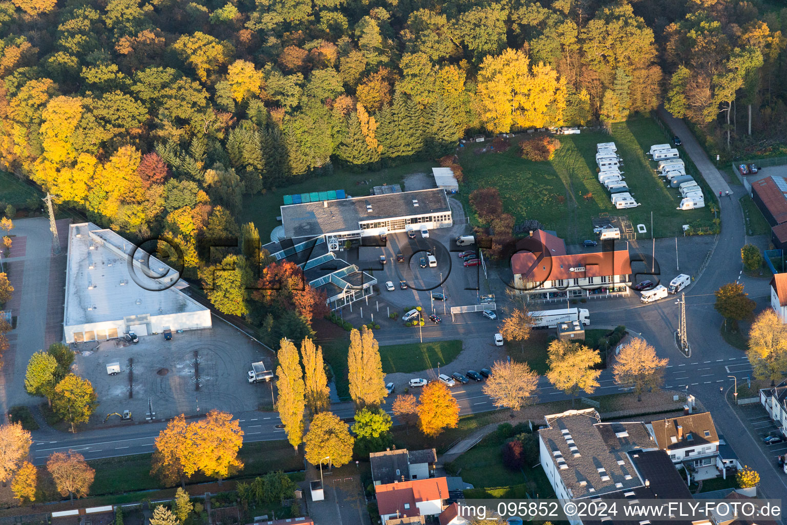 Kandel dans le département Rhénanie-Palatinat, Allemagne vu d'un drone