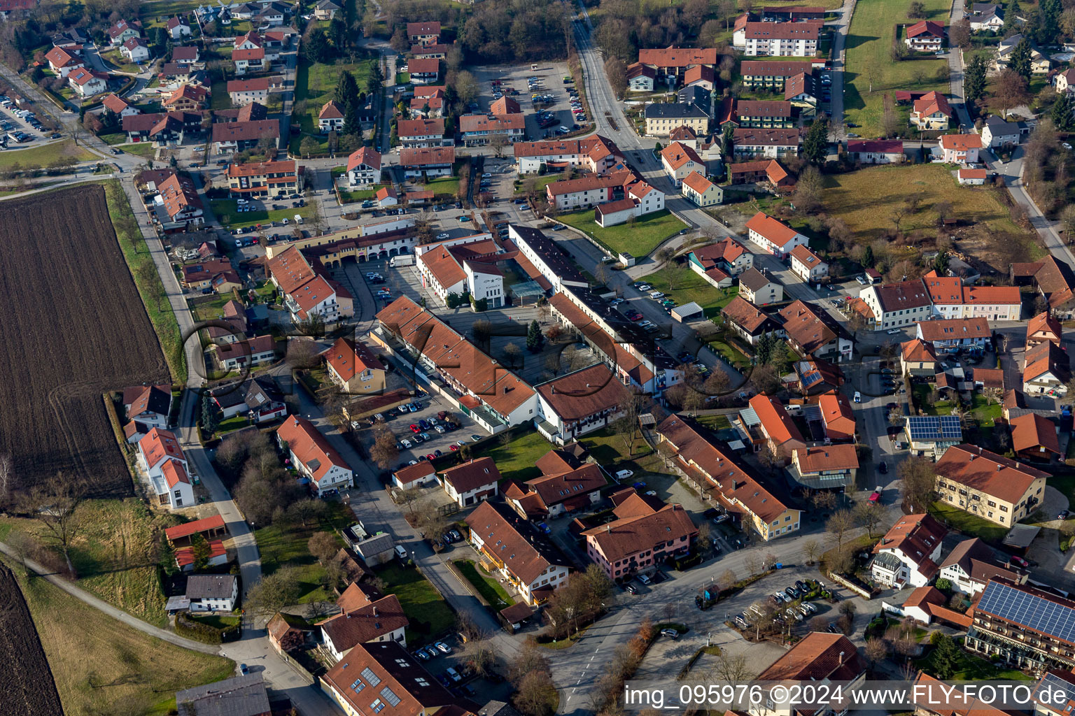 Bad Birnbach dans le département Bavière, Allemagne du point de vue du drone