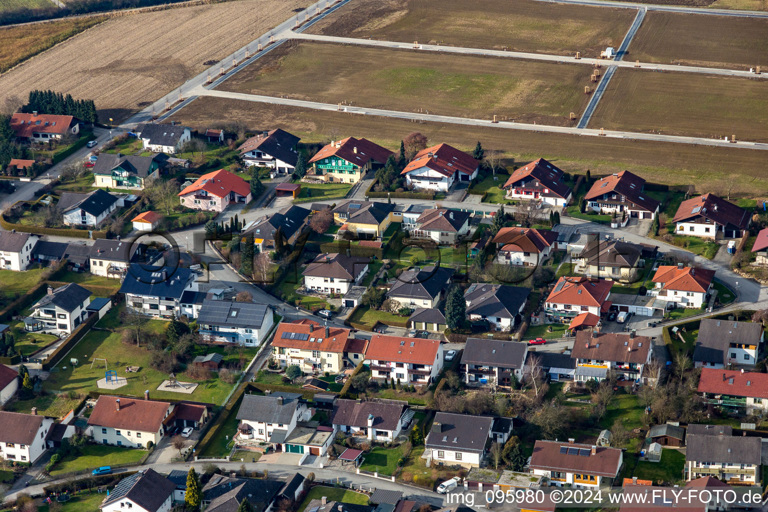 Quartier Aunham in Bad Birnbach dans le département Bavière, Allemagne vu d'un drone