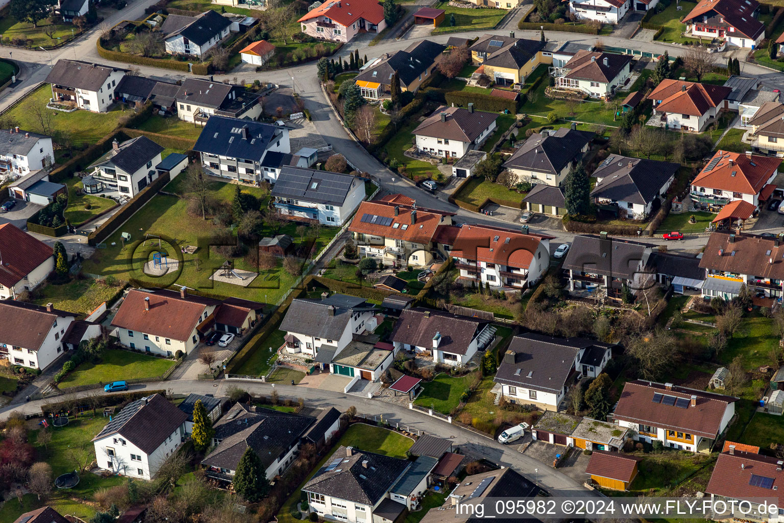 Vue aérienne de Quartier Aunham in Bad Birnbach dans le département Bavière, Allemagne