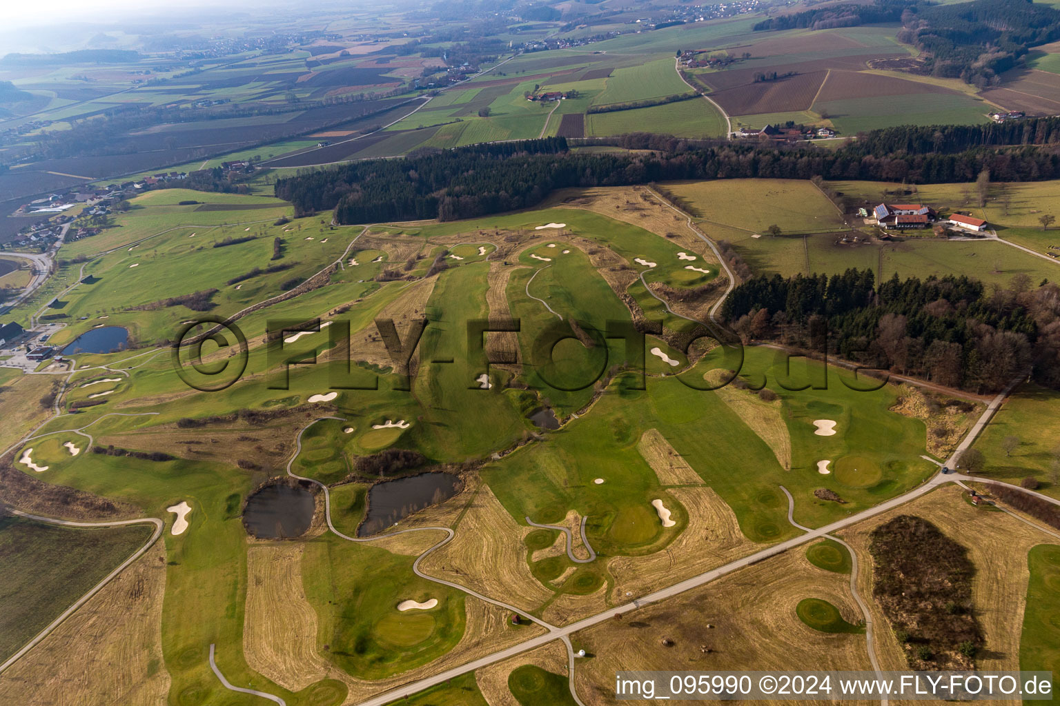 Vue oblique de Club de golf Bella Vista à le quartier Aunham in Bad Birnbach dans le département Bavière, Allemagne