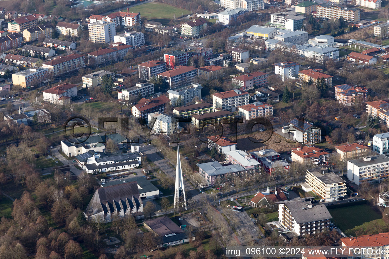 Vue d'oiseau de Bad Füssing dans le département Bavière, Allemagne