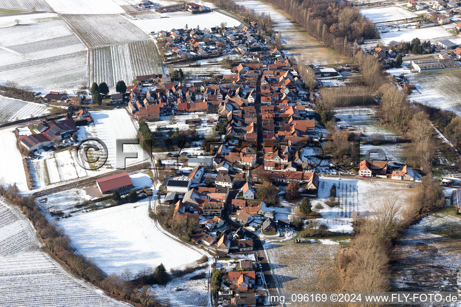 Quartier Klingen in Heuchelheim-Klingen dans le département Rhénanie-Palatinat, Allemagne hors des airs