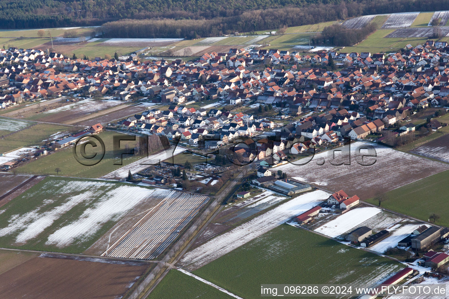 Image drone de Hatzenbühl dans le département Rhénanie-Palatinat, Allemagne