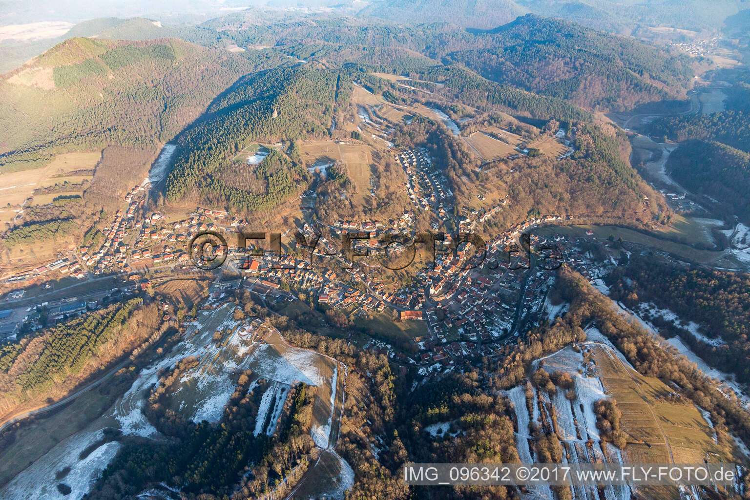 Photographie aérienne de Rumbach dans le département Rhénanie-Palatinat, Allemagne