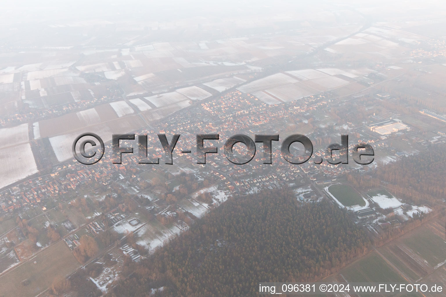 Vue oblique de Quartier Schaidt in Wörth am Rhein dans le département Rhénanie-Palatinat, Allemagne