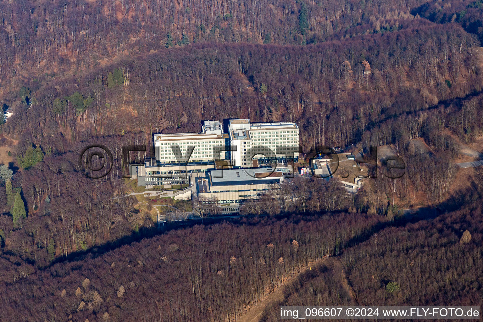 Lufthansa Seeheim GmbH à Seeheim-Jugenheim dans le département Hesse, Allemagne vue d'en haut