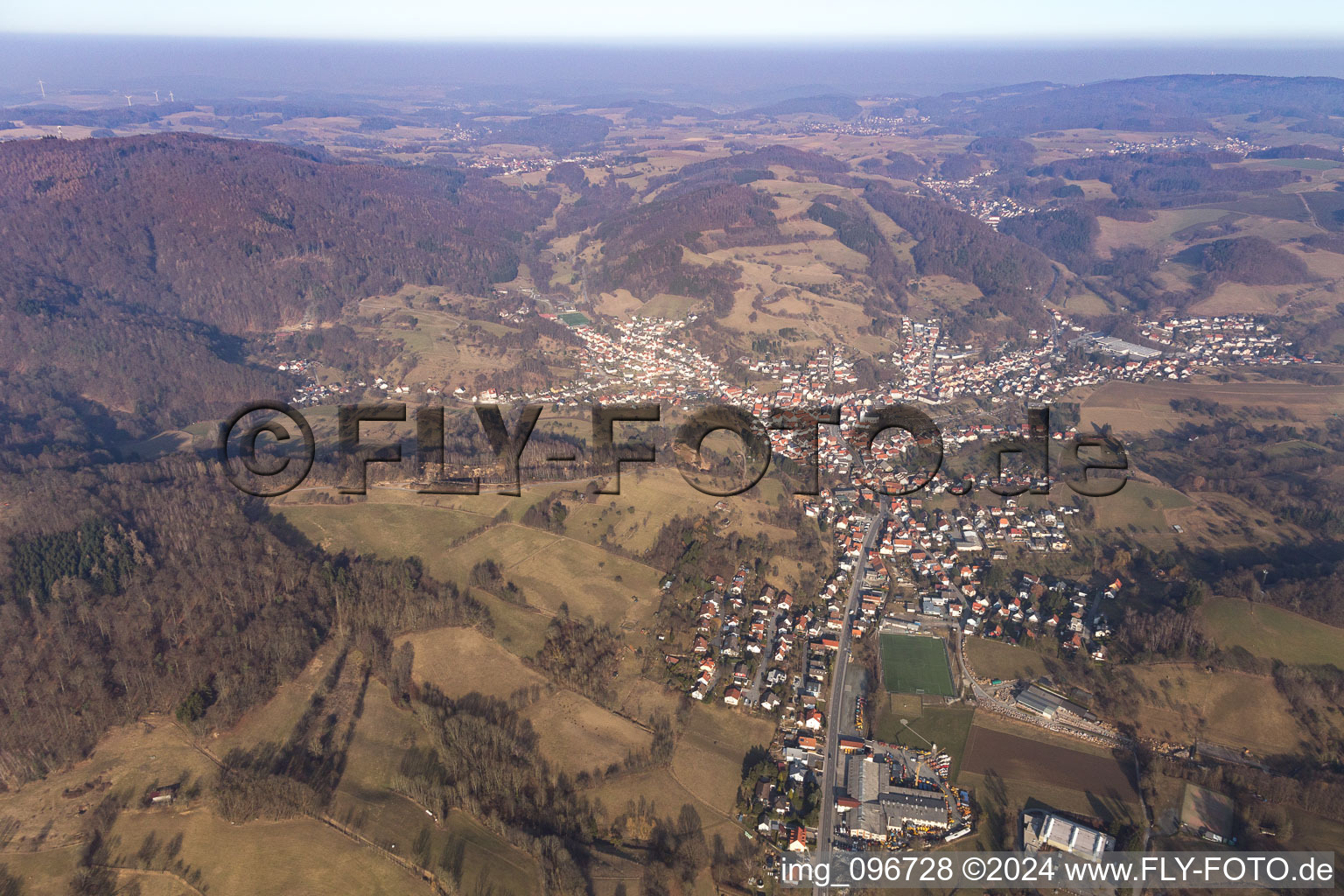 Vue aérienne de Lautertal dans le département Hesse, Allemagne