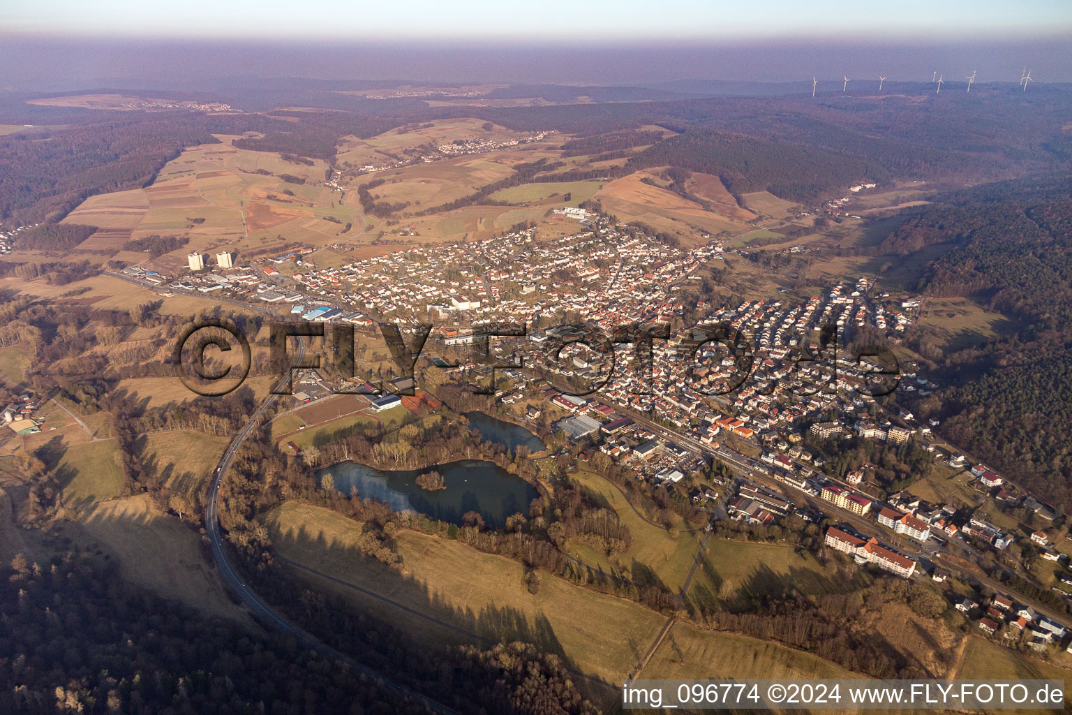 Vue oblique de Bad König dans le département Hesse, Allemagne