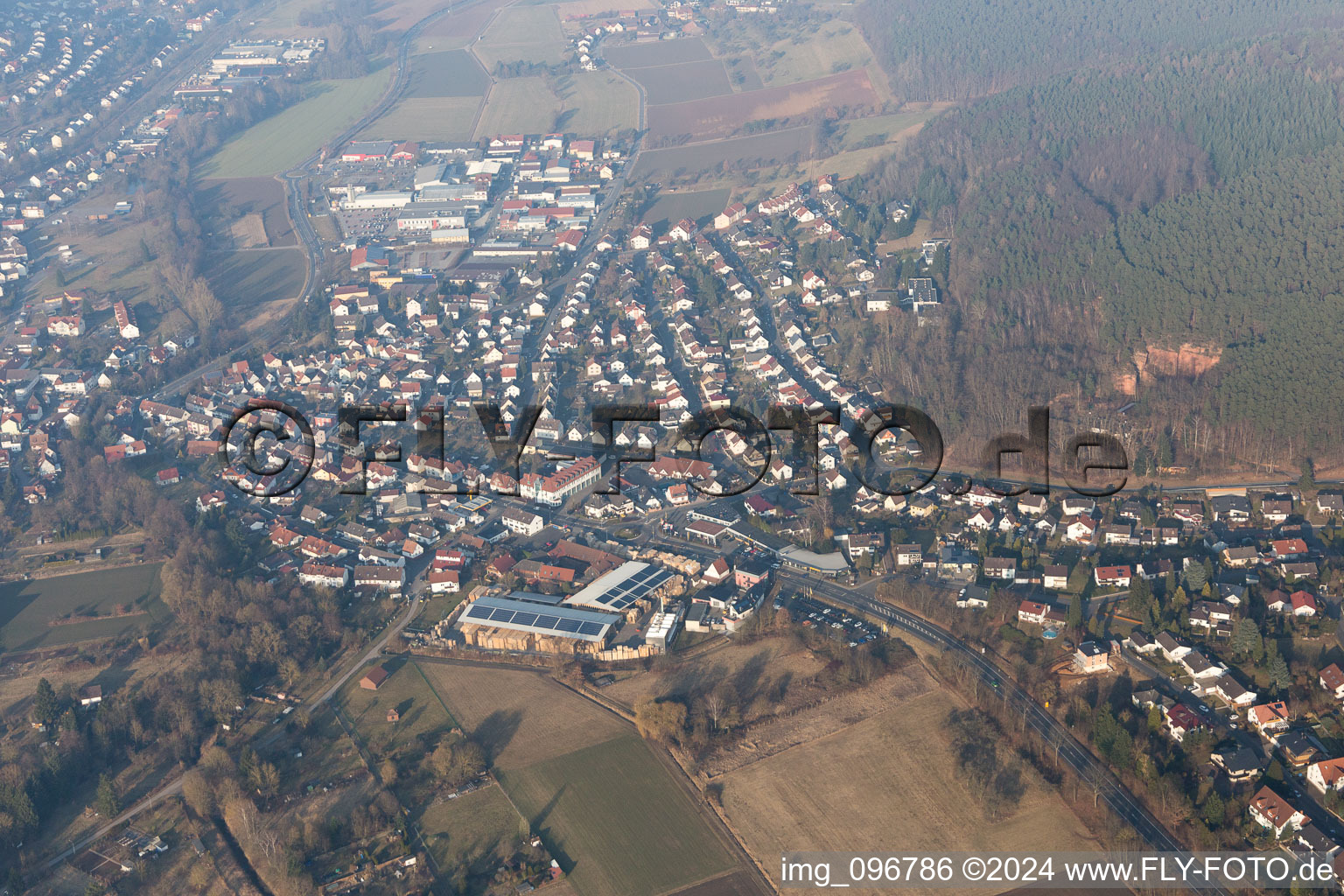 Vue aérienne de Höchst im Odenwald dans le département Hesse, Allemagne