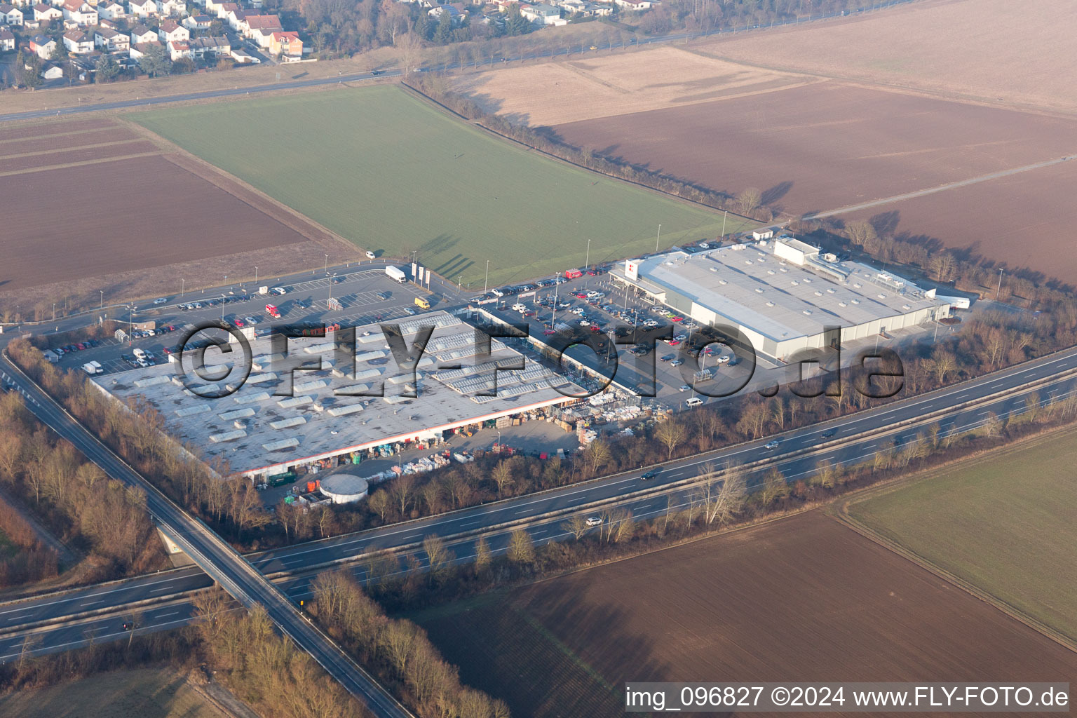 Vue aérienne de Quincaillerie à Dieburg dans le département Hesse, Allemagne