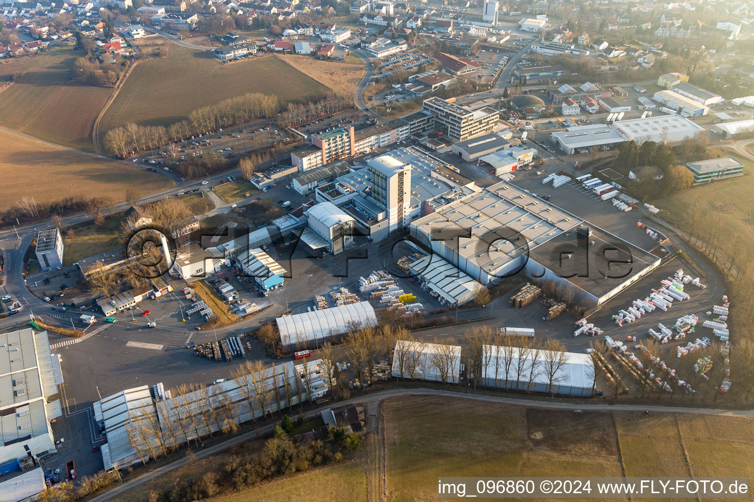 Vue aérienne de Locaux de l'usine DAW SE à Ober-Ramstadt dans le département Hesse, Allemagne