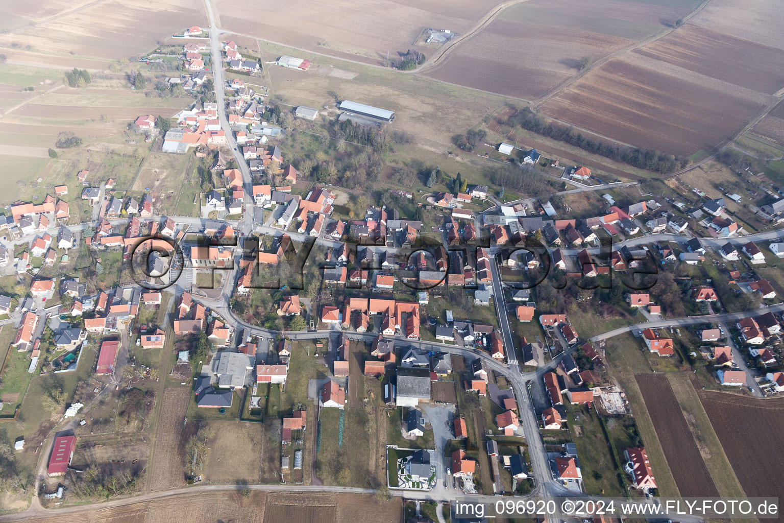 Oberlauterbach dans le département Bas Rhin, France hors des airs