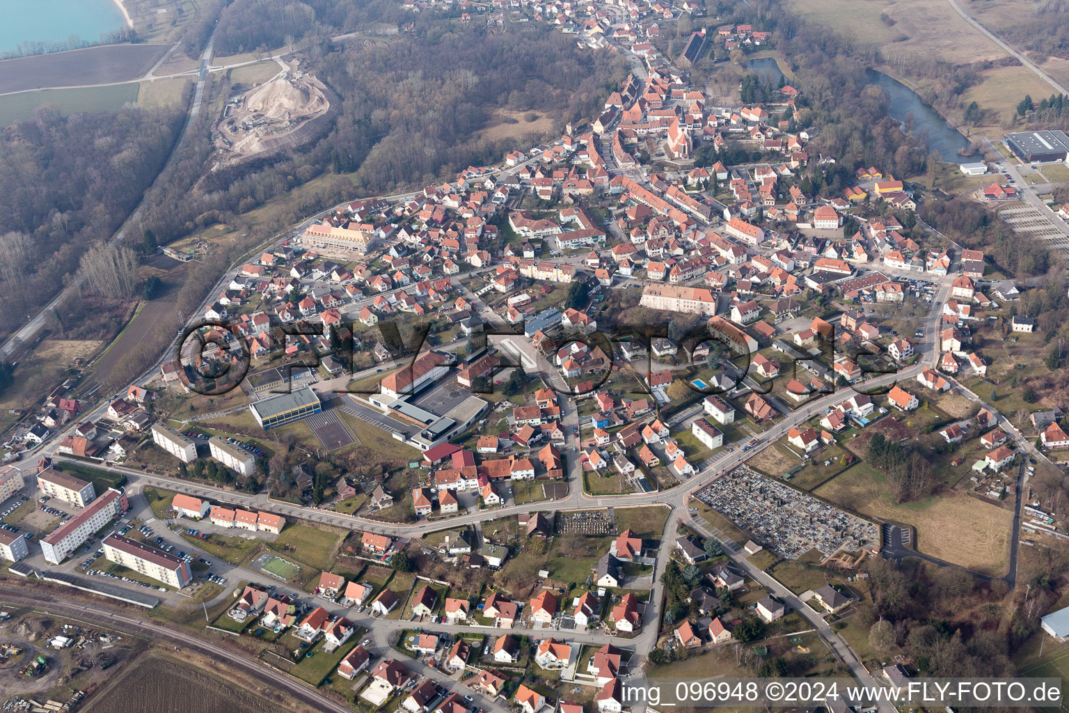 Lauterbourg dans le département Bas Rhin, France depuis l'avion