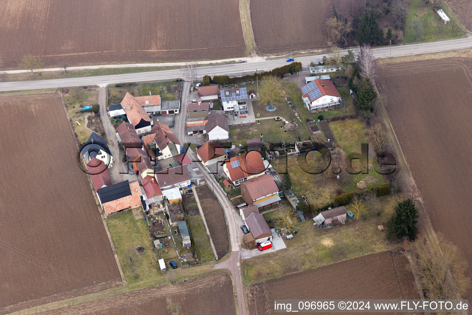 Enregistrement par drone de Minfeld dans le département Rhénanie-Palatinat, Allemagne