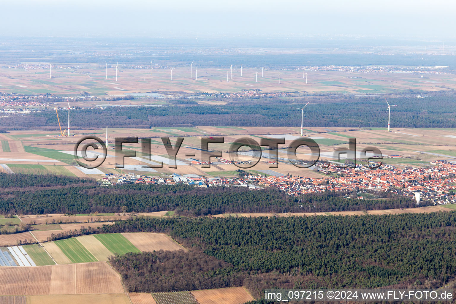 Kandel dans le département Rhénanie-Palatinat, Allemagne vue du ciel