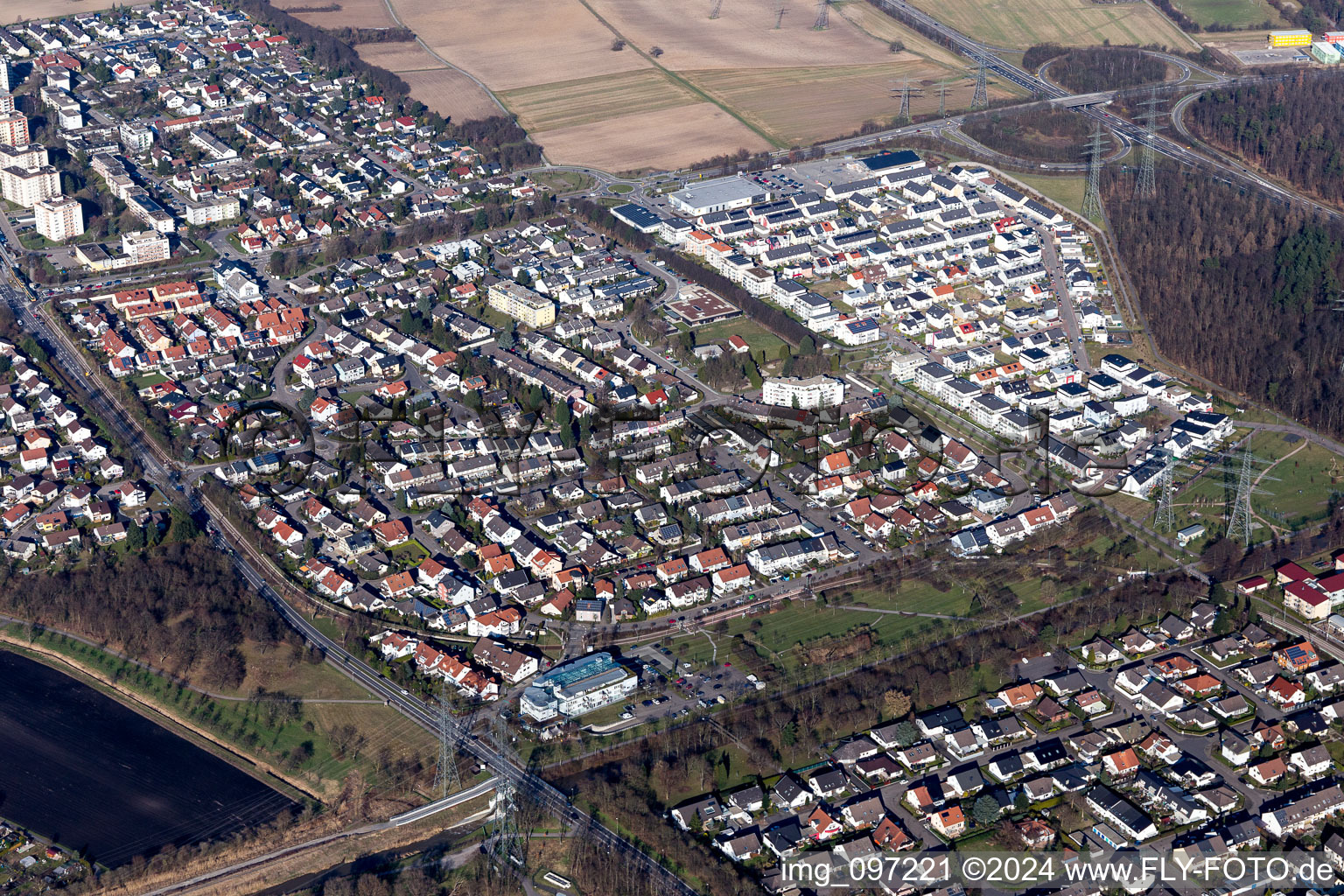 Quartier Leopoldshafen in Eggenstein-Leopoldshafen dans le département Bade-Wurtemberg, Allemagne d'en haut