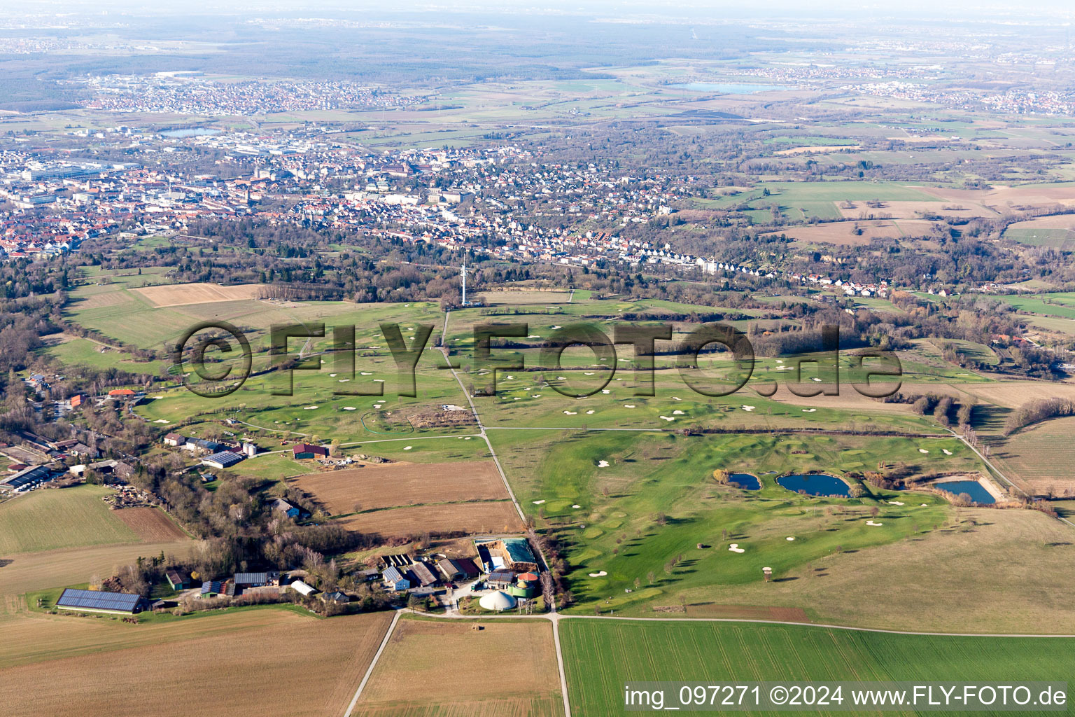 Vue aérienne de Club de golf Bruchsal eV à Bruchsal dans le département Bade-Wurtemberg, Allemagne