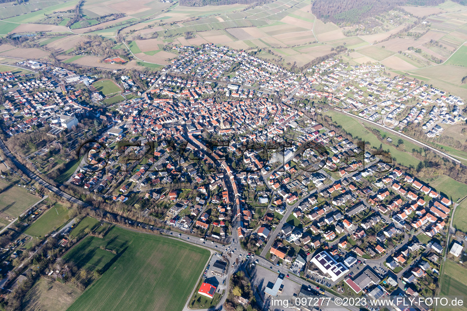 Vue oblique de Quartier Heidelsheim in Bruchsal dans le département Bade-Wurtemberg, Allemagne