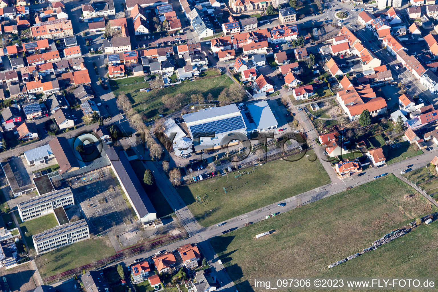 Hambrücken dans le département Bade-Wurtemberg, Allemagne du point de vue du drone