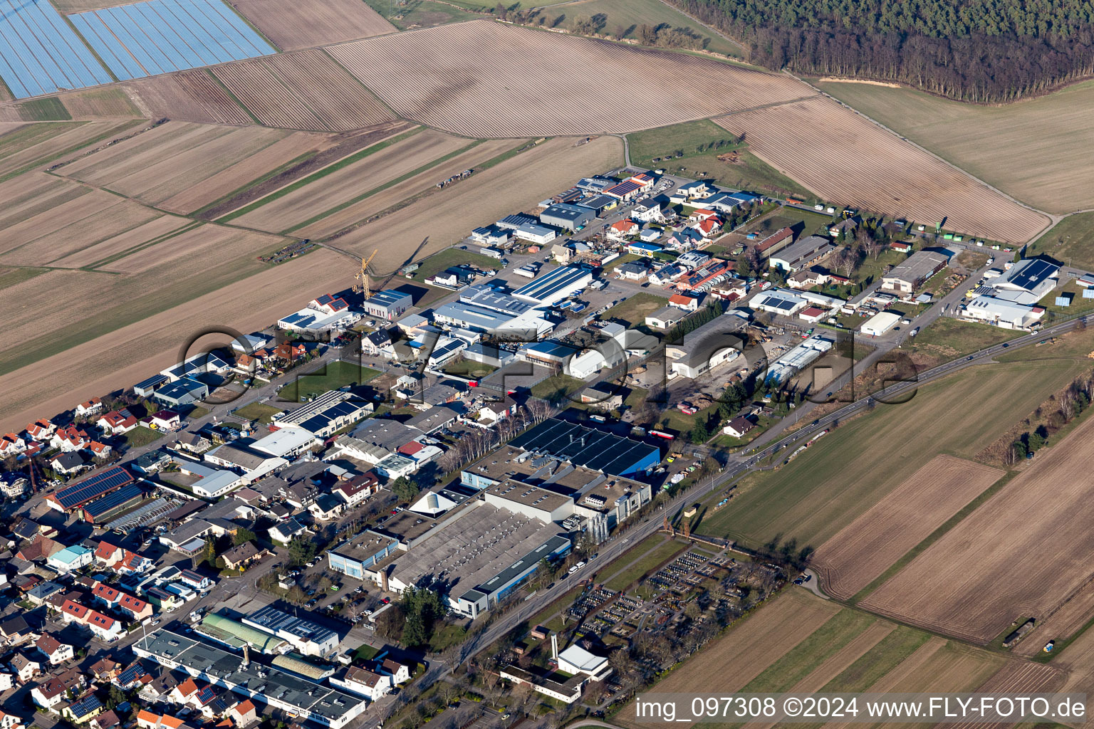 Hambrücken dans le département Bade-Wurtemberg, Allemagne vu d'un drone