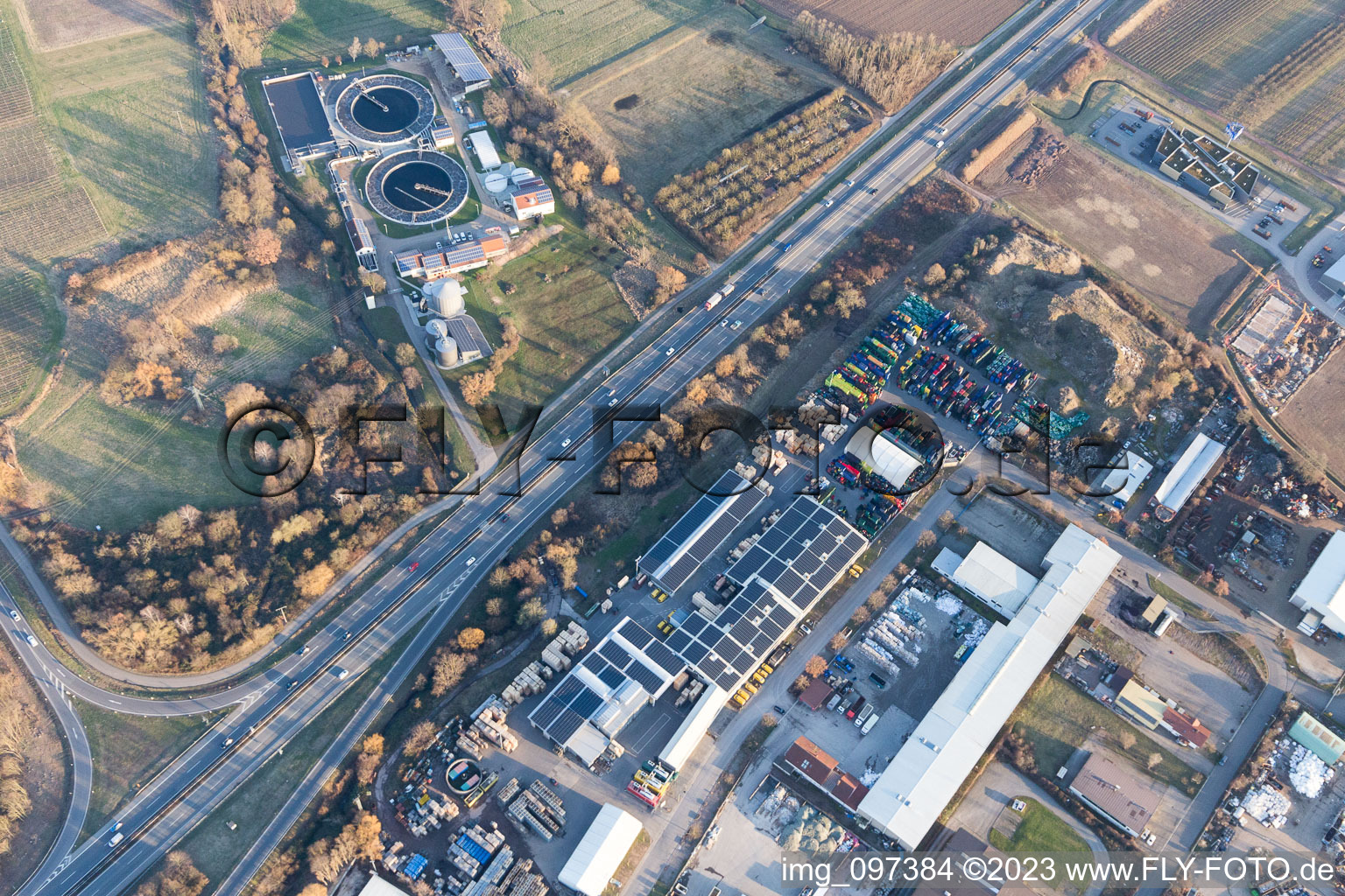 Enregistrement par drone de Edenkoben dans le département Rhénanie-Palatinat, Allemagne