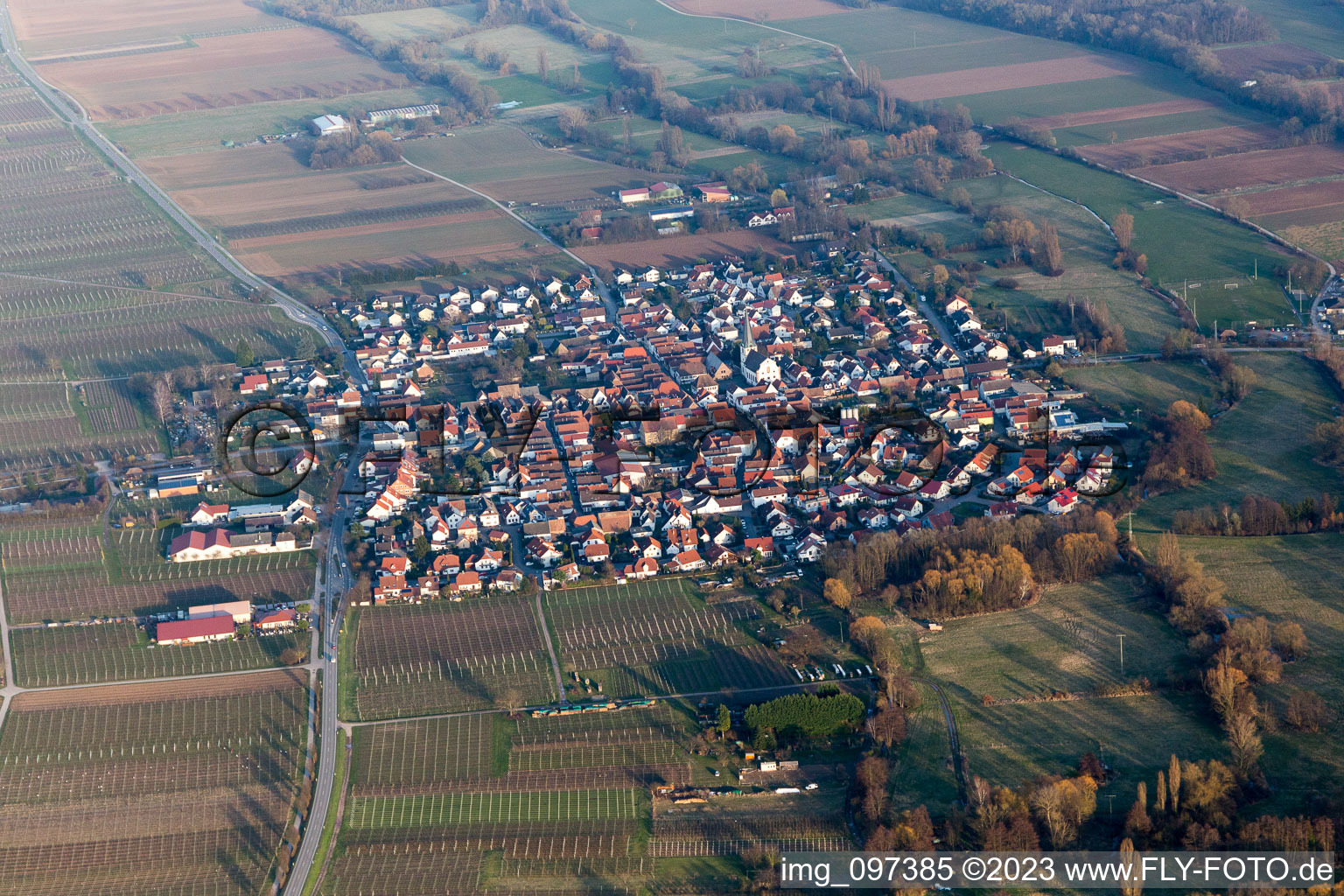 Image drone de Edenkoben dans le département Rhénanie-Palatinat, Allemagne