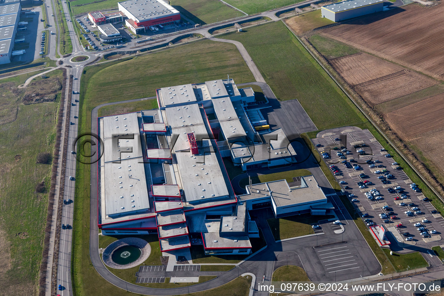 Site de l'usine SEW-USOCOME à Brumath à Bernolsheim à Mommenheim dans le département Bas Rhin, France hors des airs