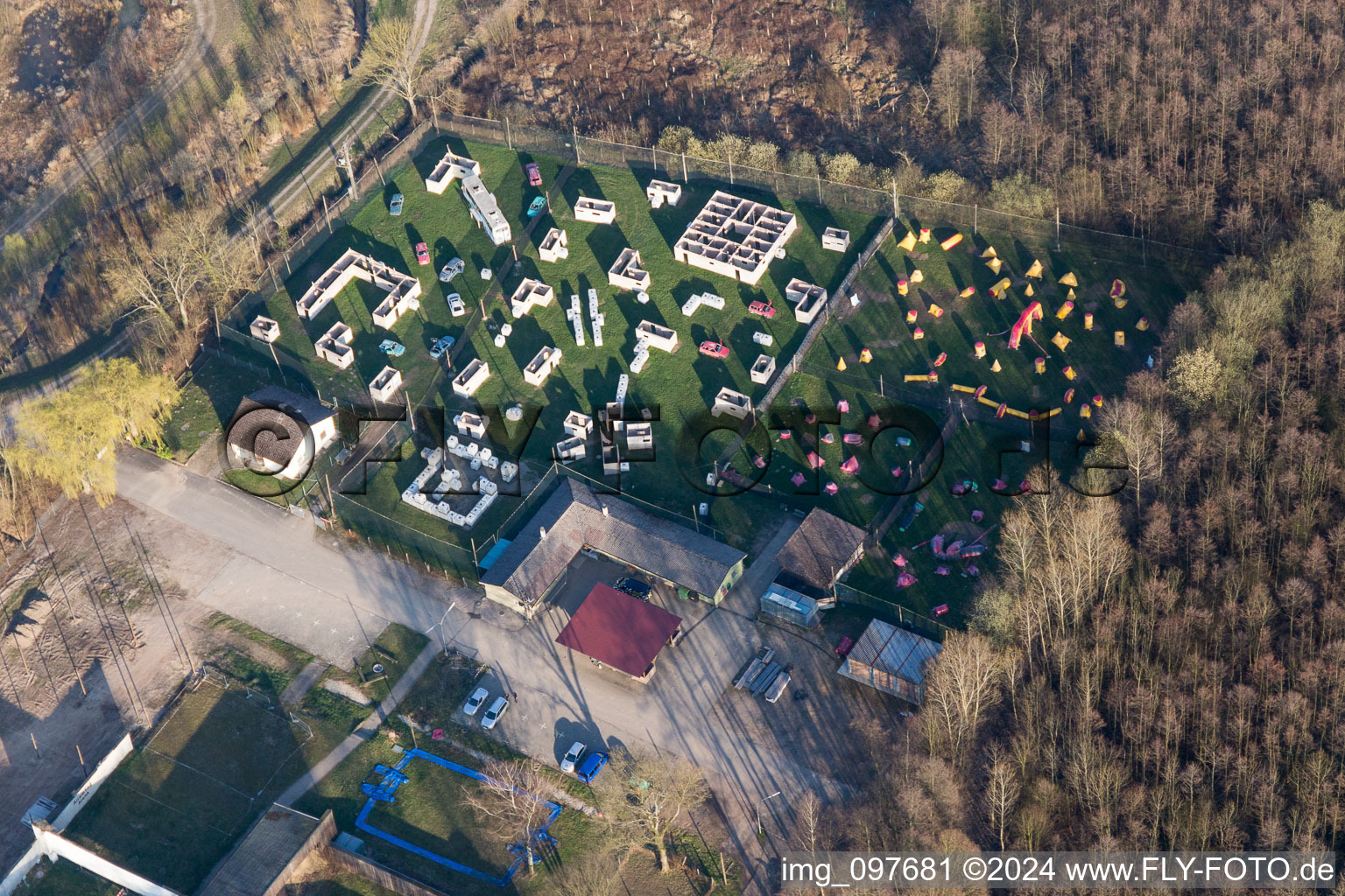 Vue aérienne de Balle-balle Achern à le quartier Fautenbach in Achern dans le département Bade-Wurtemberg, Allemagne